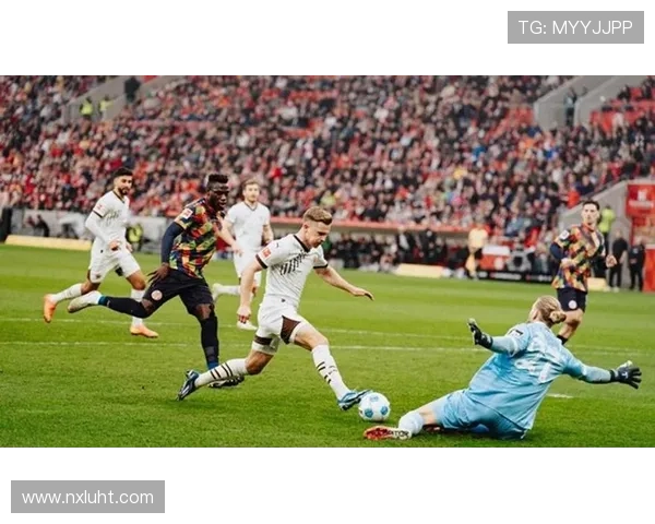 多特防线不稳问题凸显，球队稳定性面临考验，对争冠形势产生影响