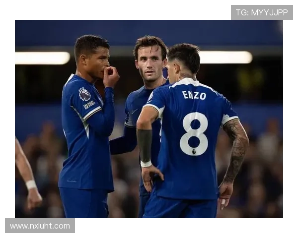 切尔西尚未确立核心球员,对战术稳定性与竞争格局产生关键影响 切尔西尚未确立核心球员,对战术稳定性与竞争格局产生关键影响